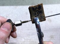 コールマン500ジェネレーターニードルの取り外し