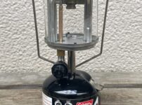 コールマン 222A黒 1/85製