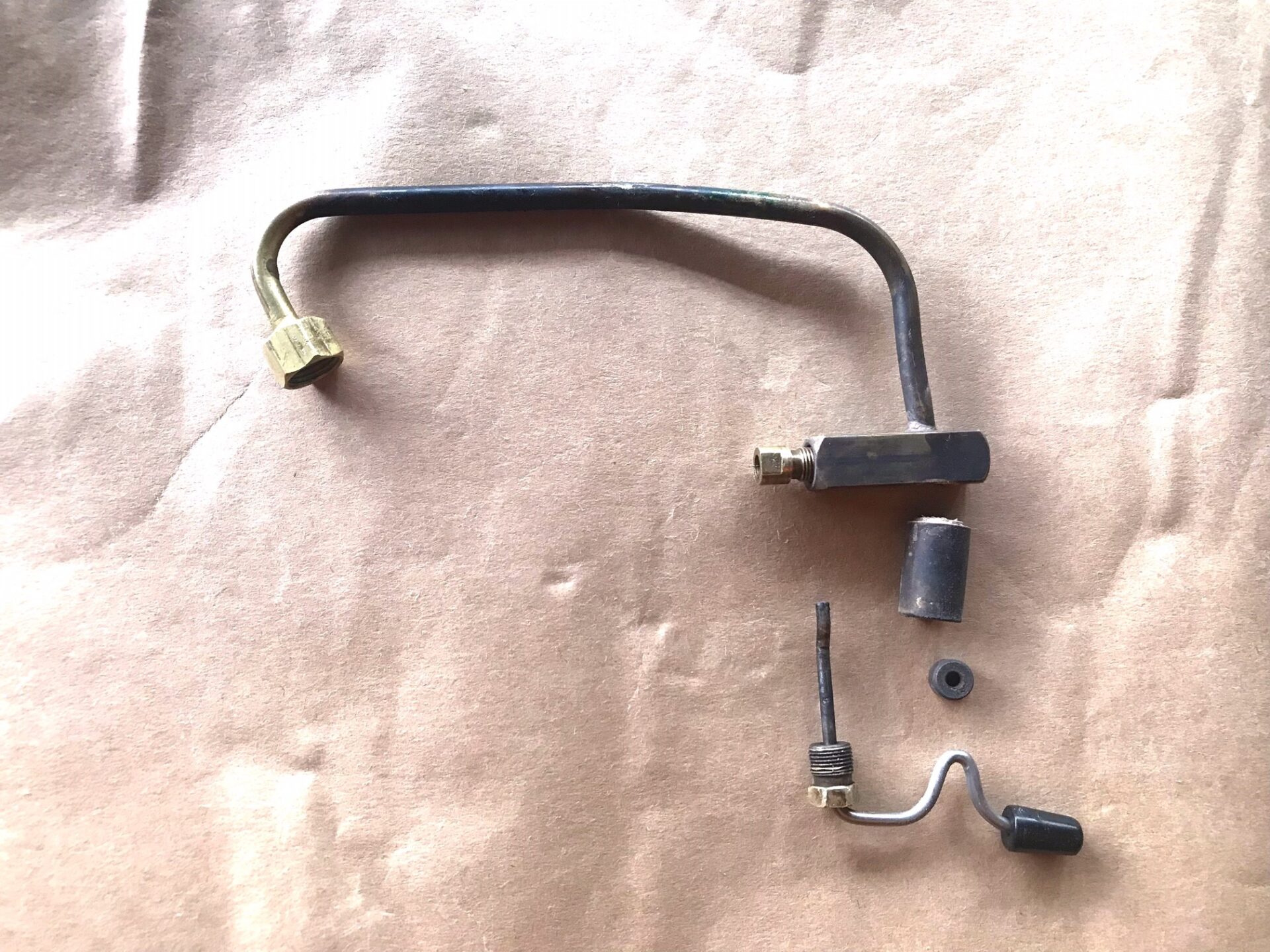 コールマン2レバージェネレーターのロウ付け修理&グラファイト