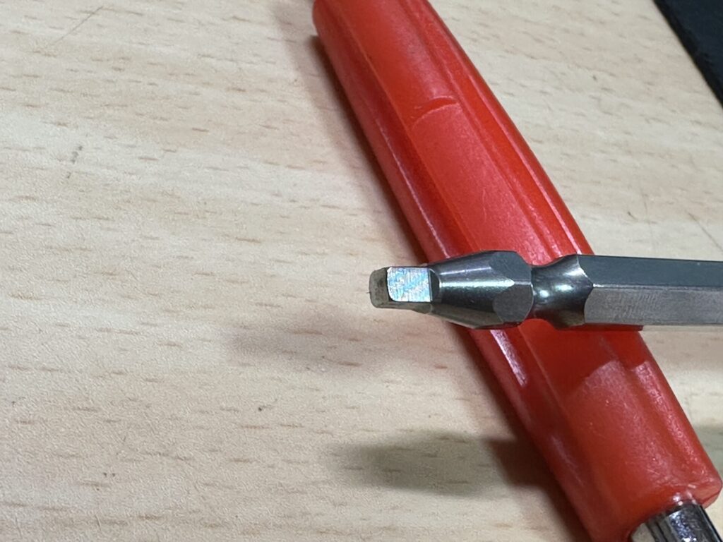 四角ビットドライバー